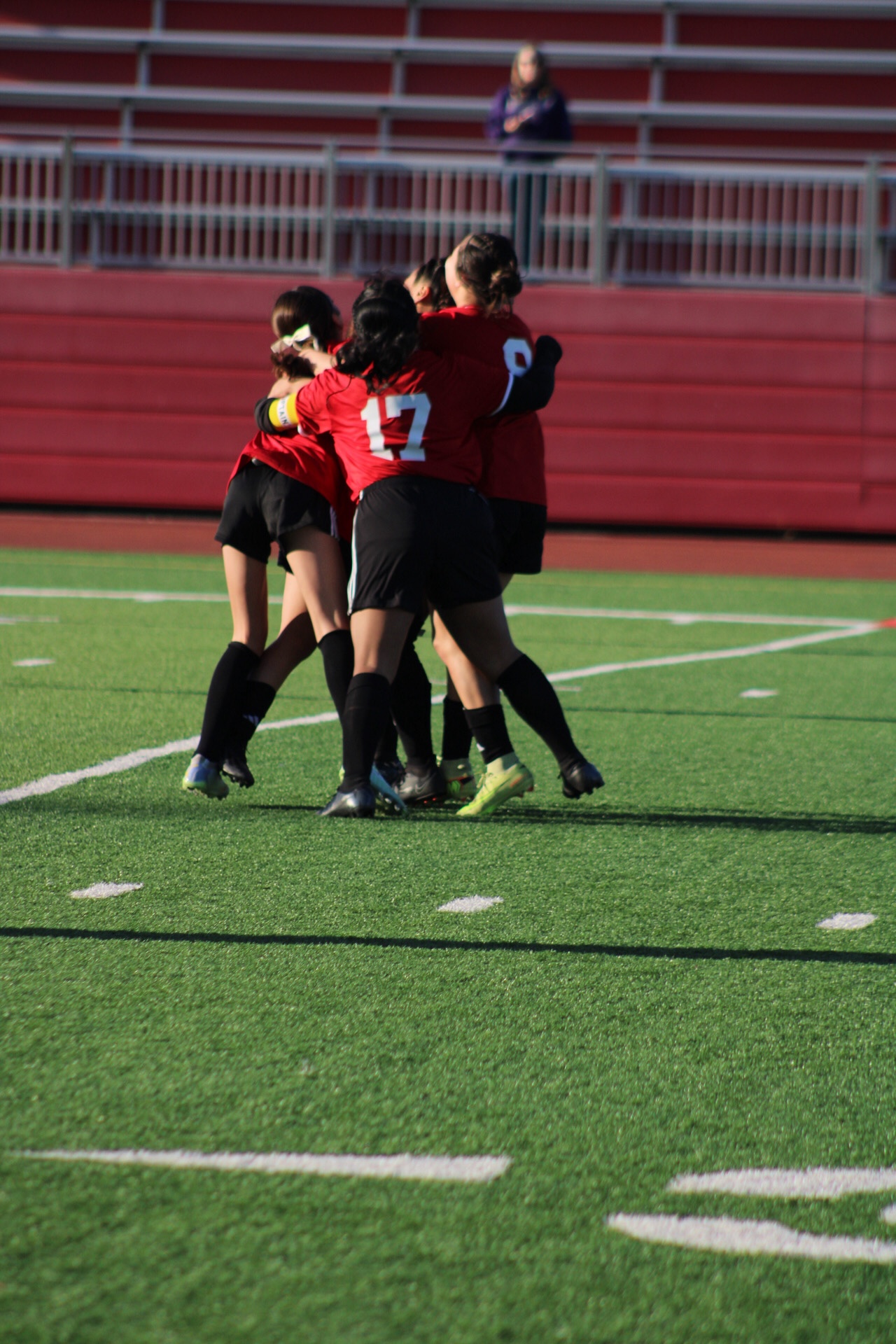 Girls soccer splits with Bellevue East