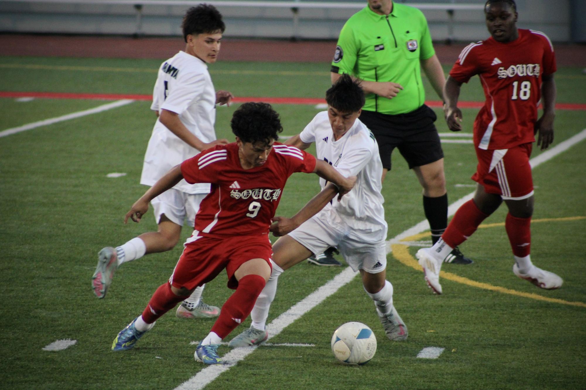 Packers dominate Bryan in 5-0 rout